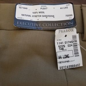 Jos A Banks NWT Tan100% Wool Natural Stretch Pants